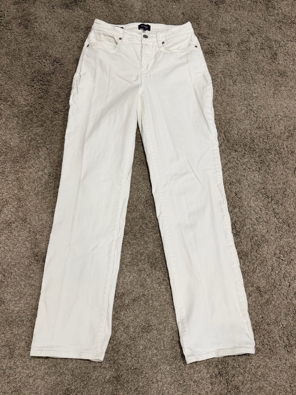 EUC NYDJ White Relaxed Straight LiftXTuck White Jeans Size 2